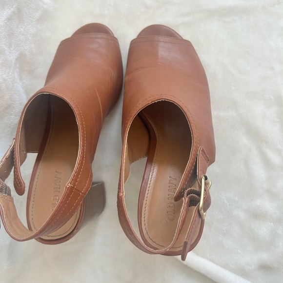 Old Navy Peep-toe Heels - Picture 5 of 5